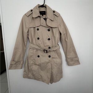 Banana Republic Adorable Women's Beige Trench Coat